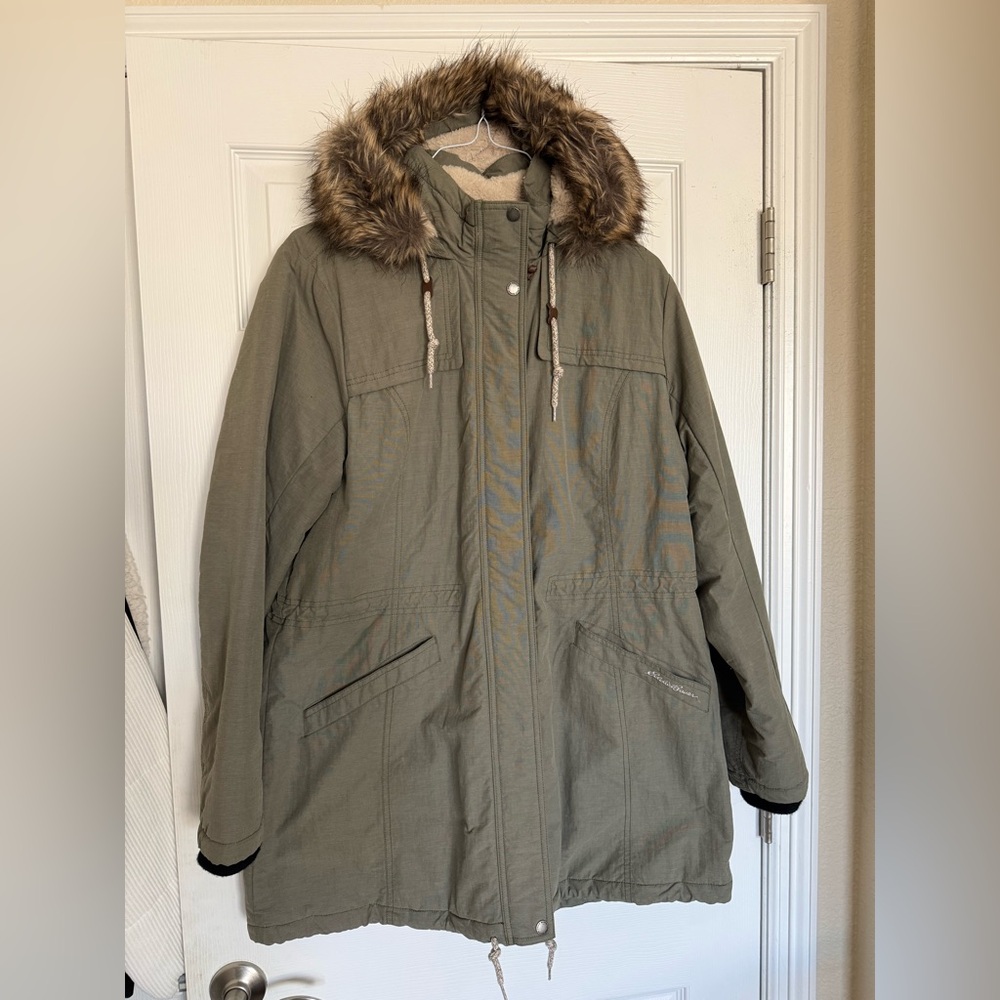 Eddie Bauer lined coat. Size XL.